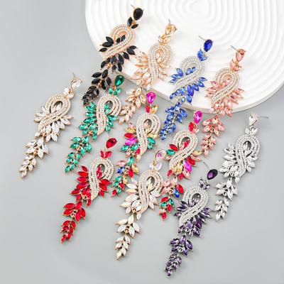 Geometric Leaf Rhinestone Earrings: Alloy Diamond Design for Women, European and American Fashion Style