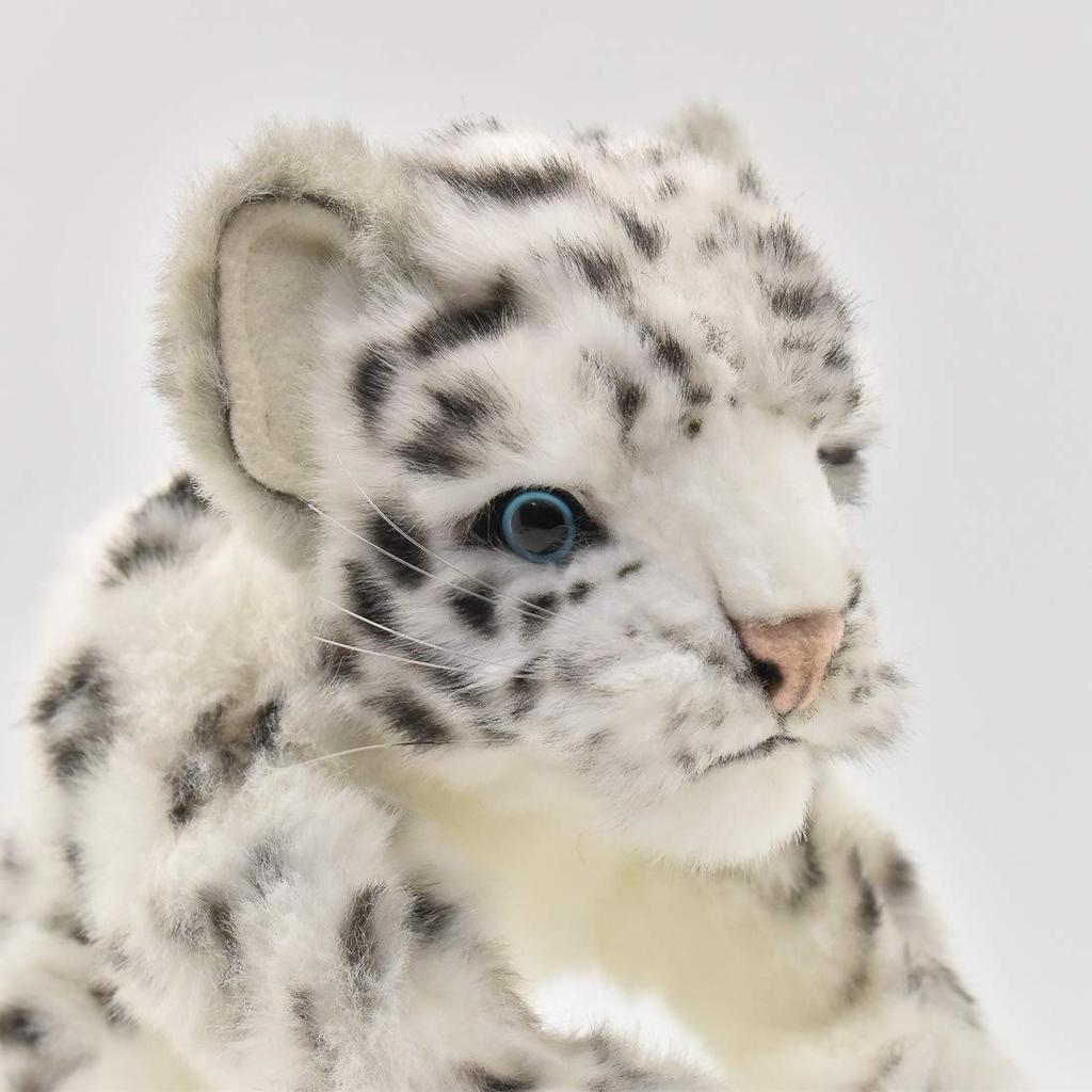 Snowy Leopard No.5409