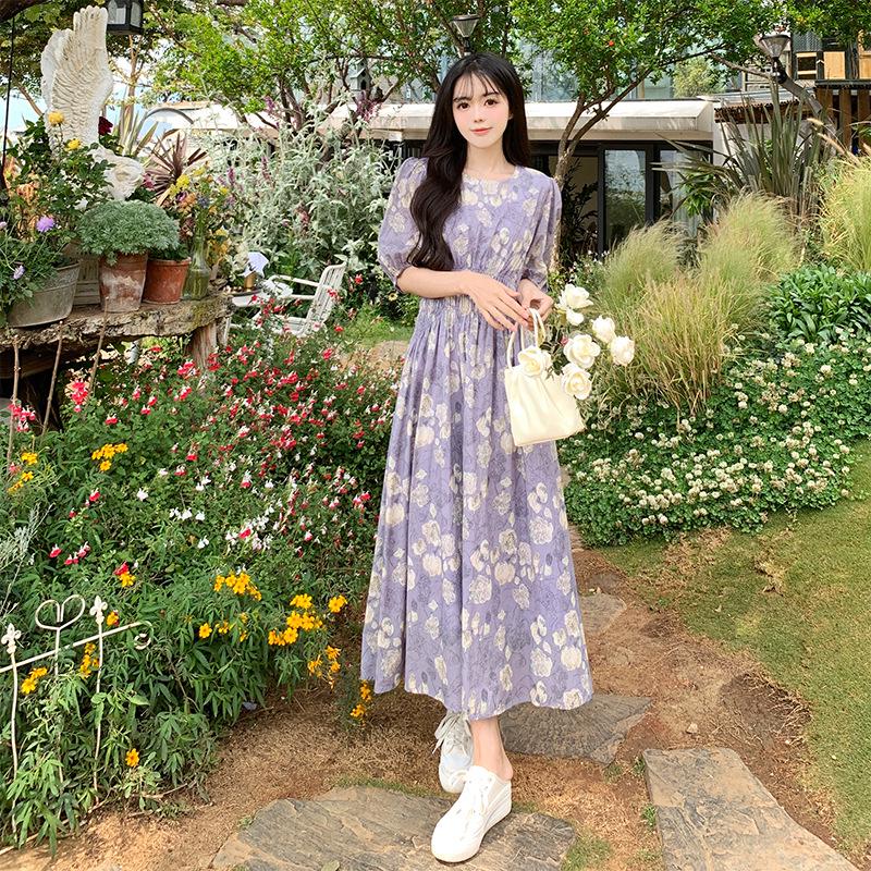 2025 Korean Retro Floral Waist-Slimming Purple Dress with Bubble Sleeves