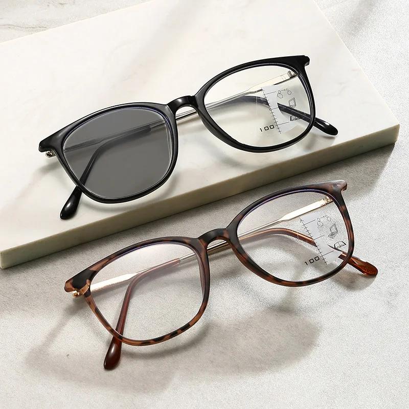 Fashionable Presbyopia Glasses Multifocal Photochromic Reading Glasses Anti Blue Light Eyewear for Far and Near