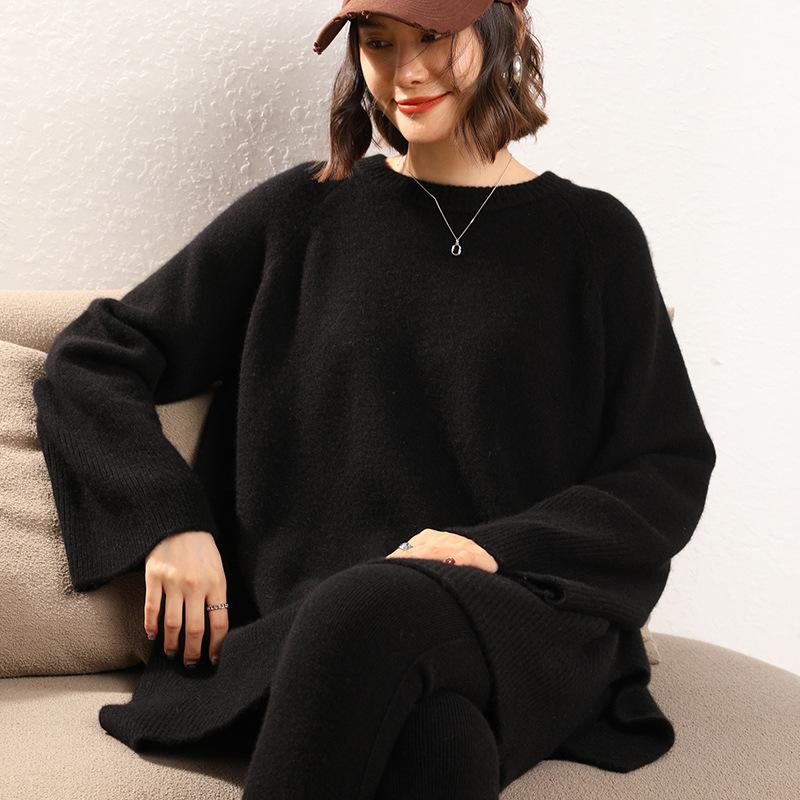 Lazy wind round neck loose large size sweater women's autumn and winter new casual hem split knitted sweater women