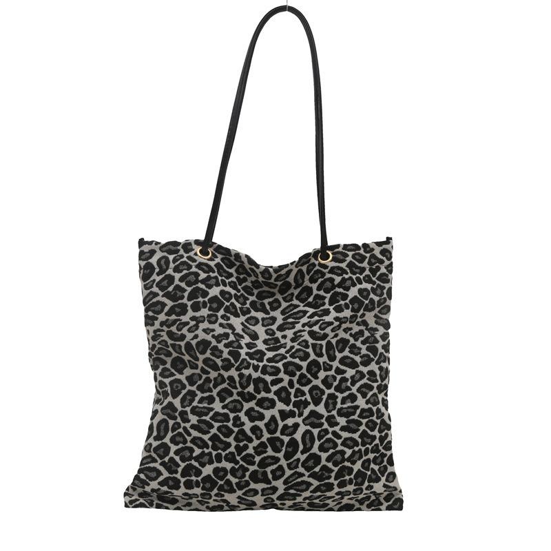 New leopard print large-capacity women's bag single shoulder tote ns trendy bag fashionable texture underarm Korean bag