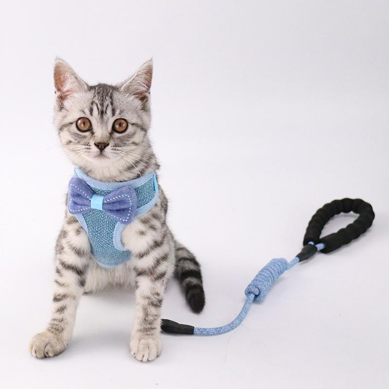 Belt-style Bow-shaped Cat Leash To Prevent Escape, Adjustable Cat Walking Rope, Chest-back Traction Rope