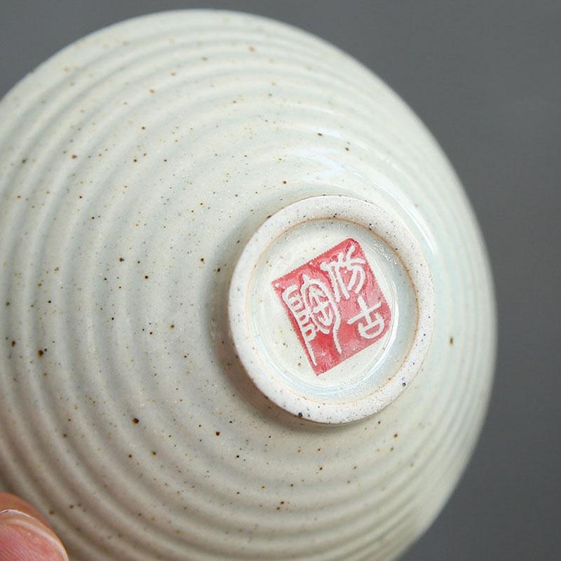 1 PCS Antike Teetasse aus Porzellan mit Pflanzenasche, Reise-Teeschale aus Keramik, Anti-Skalierung, handgefertigt, kegelförmiger Becher, Retro-Meditationsbecher, Teeservice