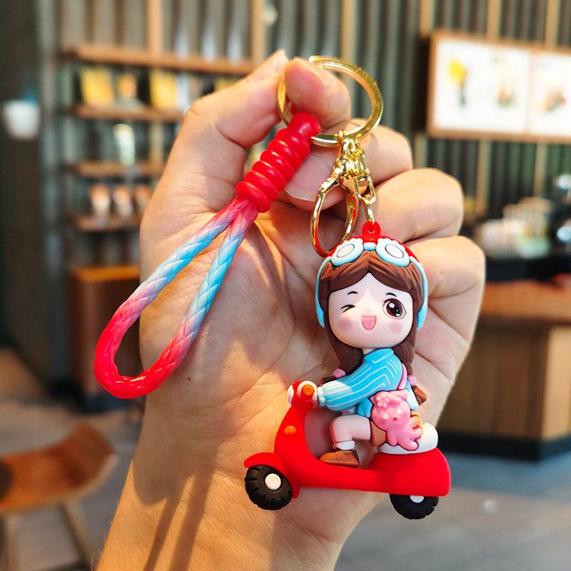 Cartoon Tram Couple Keychain Creative Bag Doll Cute Car Keyring Gift Small Gift Kawaii Cute Personalized Gifts Y2k Fashion Toys