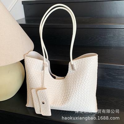 Maillard Bag Women's 2025 New Trendy and Popular High-end Retro Shoulder Bag Large-capacity Commuter Tote Bag