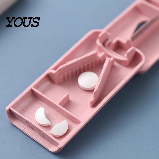 Pocket Size Medicine Box with Blade Portable Pill Cutter for Small Tablets, Stainless Steel Accurate Safe Splitter Adults Pills Splitter, Plastic