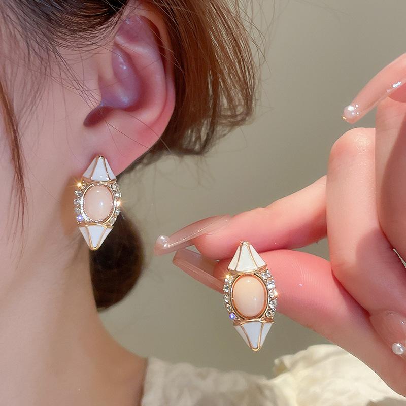 Silver Needle Flower Fringed Earrings French Light Luxury Temperament Earrings, Niche High-end Earrings