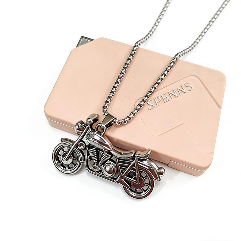 Collana Ciondolo Moto Audace Europea & Americana 2026 - Nuovo Portachiavi Creativo di Grande Successo in Stile Street Americano