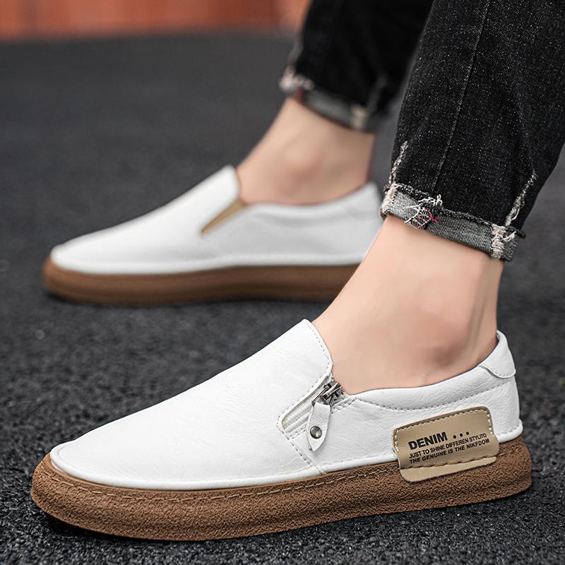 Stylish Designer Man Walking Shoes Handmade Formal Slip on Flats Versatile Boat Shoes Casual Leather Men Loafers Moccasins Shoes