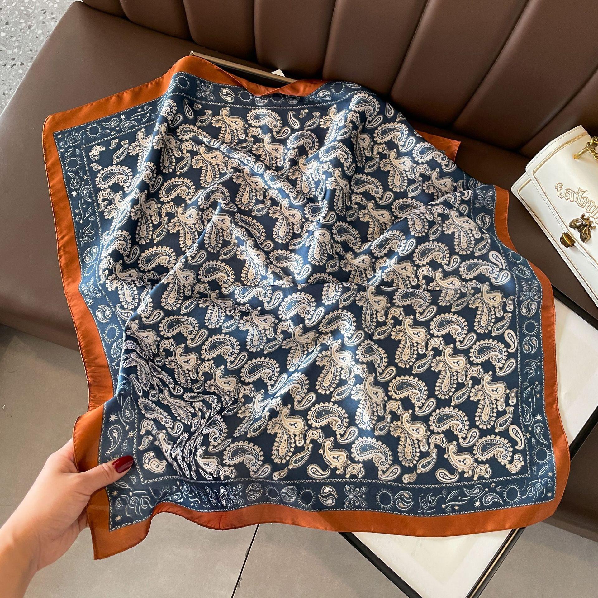 

Высококачественные роскошные шелковые шарфы, повязка на голову, шарфы, шейный шарф для женщин, шелковый шарф с цепочкой, женская декоративная шаль 70*70cm