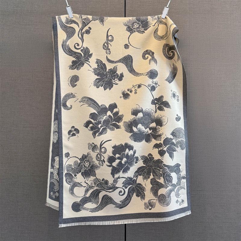 Autumn and winter new peony flower print scarf women's retro contrasting color imitation cashmere thickened warm fringed shawl