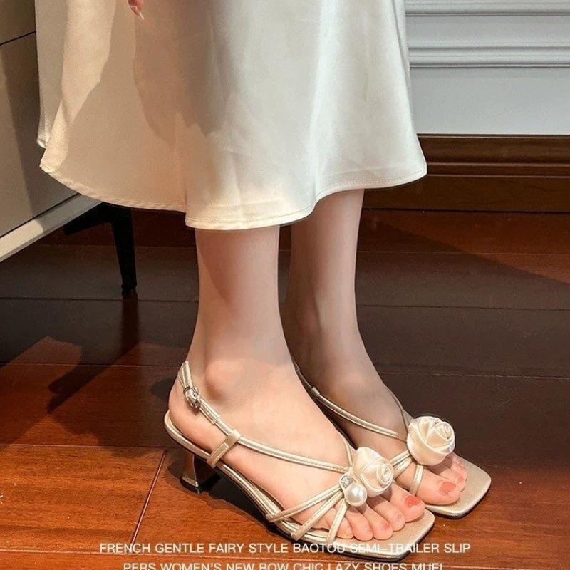 Fashion Women Sandals 2025 New Party Buckle Strap Pearl Sandals Women Floral Square Toe High Heels Shoes for Women Sandalias De Mujer