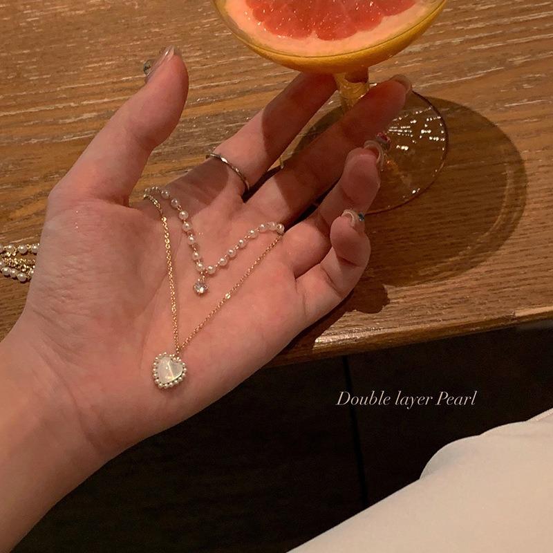 Pearl Double-layer Love Necklace Women's New High-end Niche Design Sense Collarbone Chain Simple Versatile Neck Chain