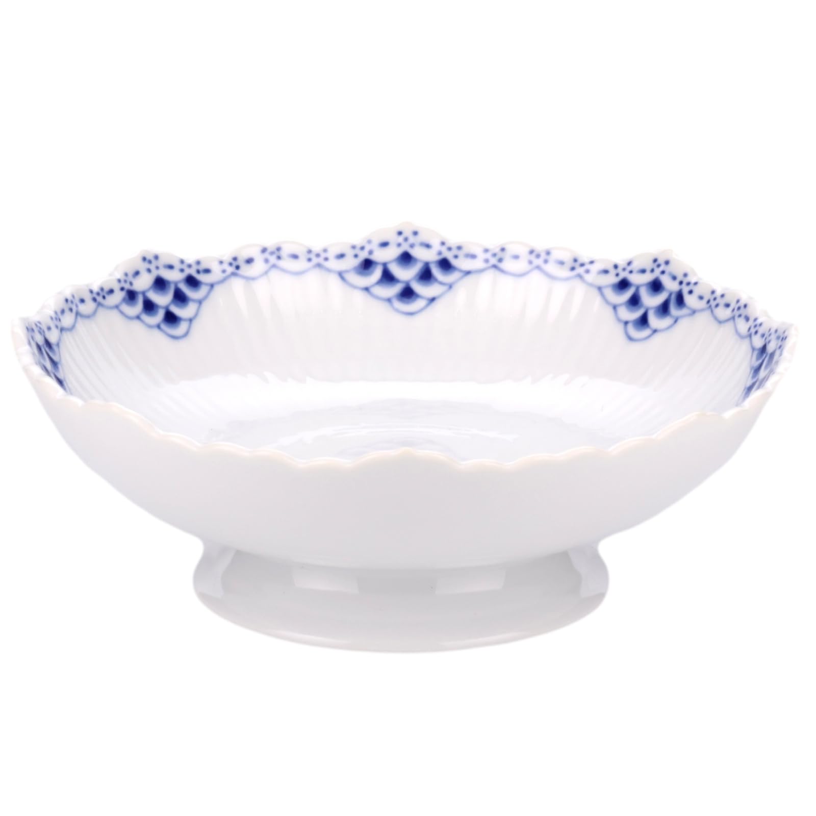 

Royal Copenhagen Princess Cake Dish Plate, 17.5cm, with Feet, White, 1026451 [Imported]