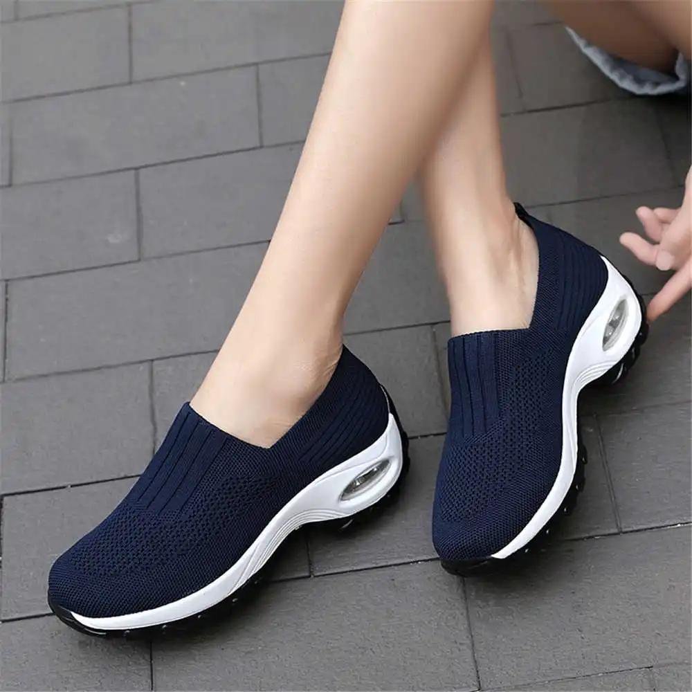 Fashion Wedged Wedge Heel Women's Original Brands Sneakers Vulcanize Red Sport Shoes Boot Traning Particular Designers Tennes Tenks