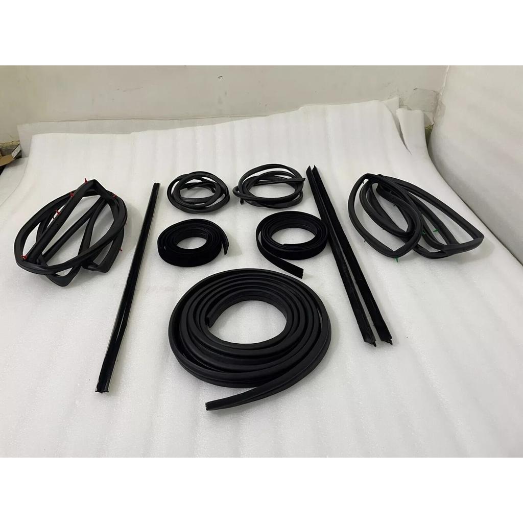 Suzuki Samurai SJ410 SJ413 Door Window Trim Molding Seal Garnish Whisker |Fit