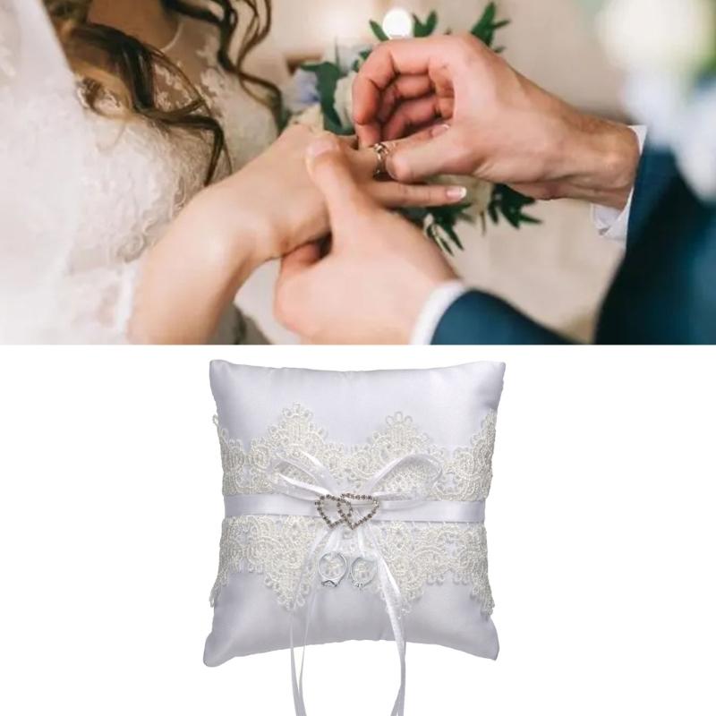 15cm Elegant Double Heart Rings Cushion Decor Delicate Lace Rings Pillow Bridal Rings Pillow for Wedding Dating Ceremony