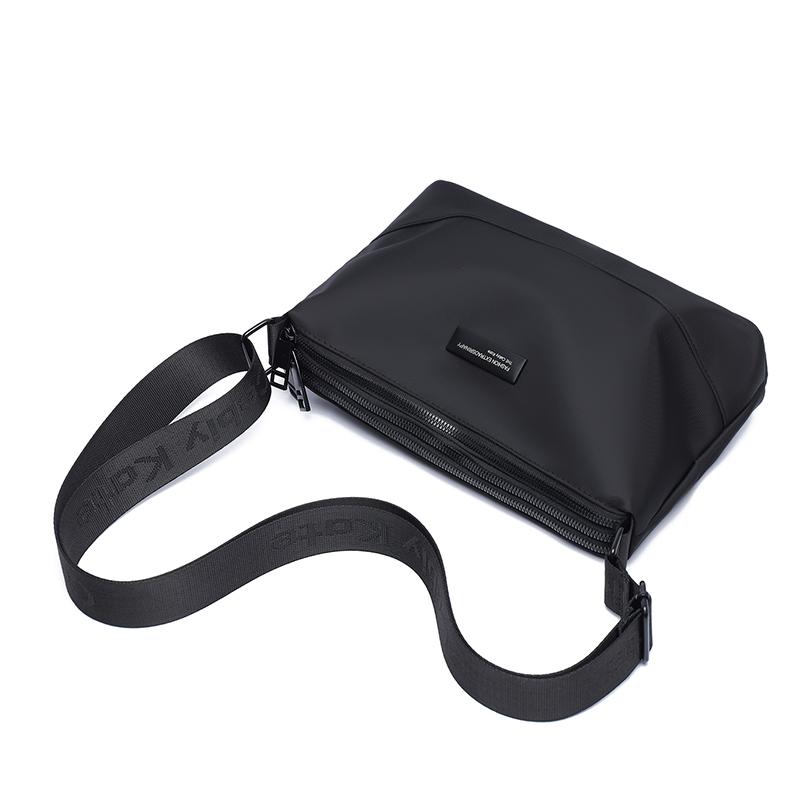 Leichte Umhängetasche für Herren mit großem Fassungsvermögen, dreilagige Umhängetasche, Pendlertasche für Herren