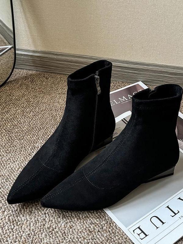 Rindslederversion Herbst und Winter neu retro spitz Wildleder Beine zeigend lange Damenstiefel flache nackte Stiefel weiche Sohle dünnes Temperament kurze Stiefel