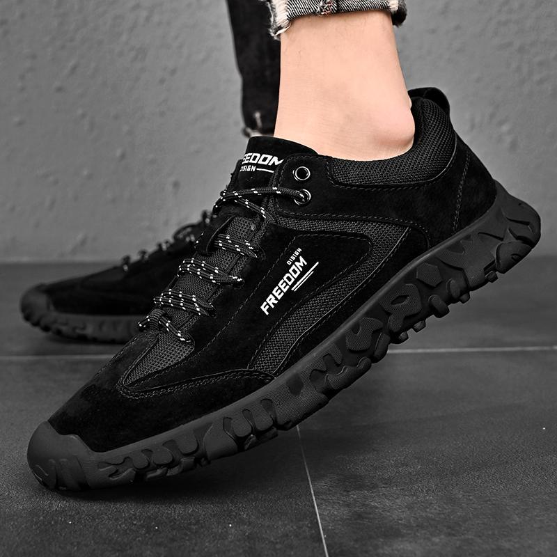 2025 Suede Leather Men Mens Hiking Shoes Outdoor Low Ankle Hunting Trekking Sneakers Plus Size Tourism High Quality Shoes Beige