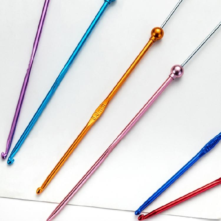 5 Pieces Metal Crochet Needle Beads Crochet Hook Set Metal Knitting Needle Crochet Accessories for Handicrafts