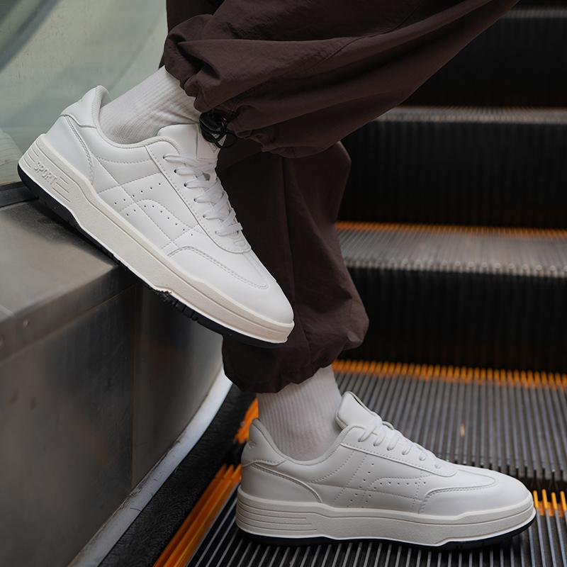Scarpe da uomo Sneakers Scarpe da tennis maschili Scarpe di lusso Scarpe casual da uomo Scarpe da ginnastica Scarpe da corsa Mocassini alla moda traspiranti Scarpe da corsa per uomo