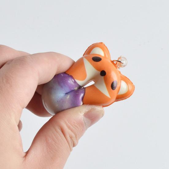 Llavero creativo de dibujos animados lindo juguete de ventilación de descompresión