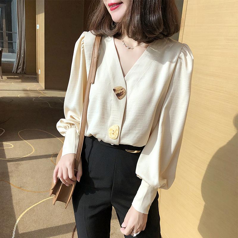 Shirt Women's Design Sense Niche 1116 New Retro Hong Kong Flavor V-neck Early Autumn Top Light Lantern Sleeve Shirt