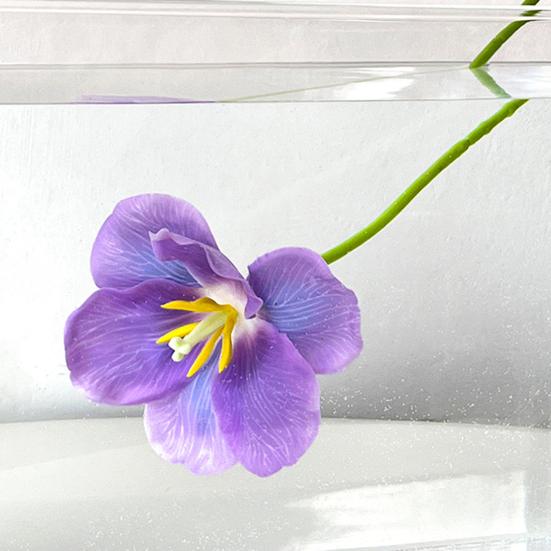Simulovaný tulipán Umělé plně rozkvetlé tulipánové květy Falešný tulipán s ohebným stonkem pro jarní letní domácí dekoraci Svatební stolní dekorace