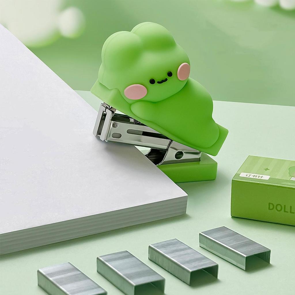 Mini Doll Stapler 400pcs 24/6 Staples Set Cartoon Capybara Bear Rabbit Duck Portable Binder Office Binding Tools School