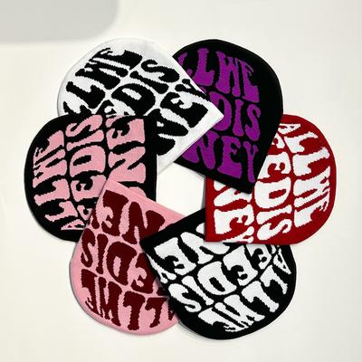 Neuer Buchstaben-Absatz Wolle Acryl Strickmütze Winter Warm Skullcap Beanies Damen Herren Hip Hop Outdoor-Sportarten Elastische Skimütze