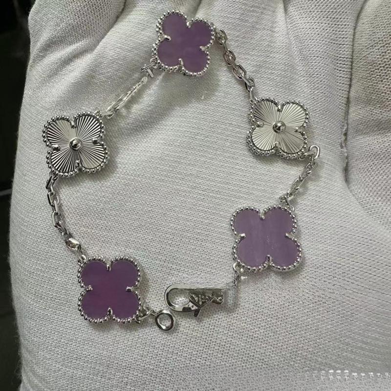 Exquisite Four-leaf Clover Bracelet for Women Five-flower Bracelet Double-sided Natural White Mother-of-pearl and Carnelian Bracelet