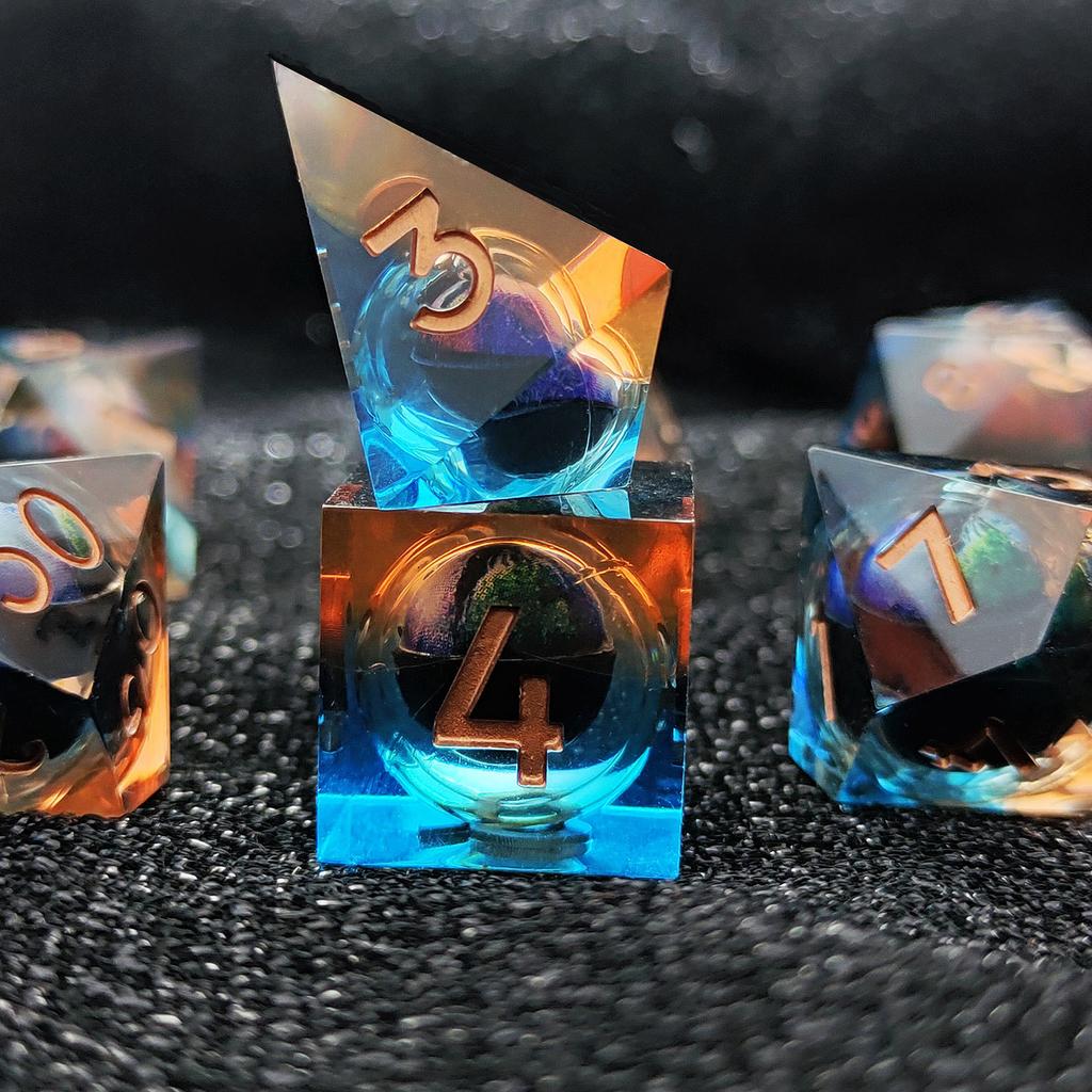 7 szt./zestaw DND D20 Płynne Kostki Flow Eye do COC Dungeon and Dragon Pathfinder RPG Gry Fabularne Zabawki na Imprezę Akcesoria