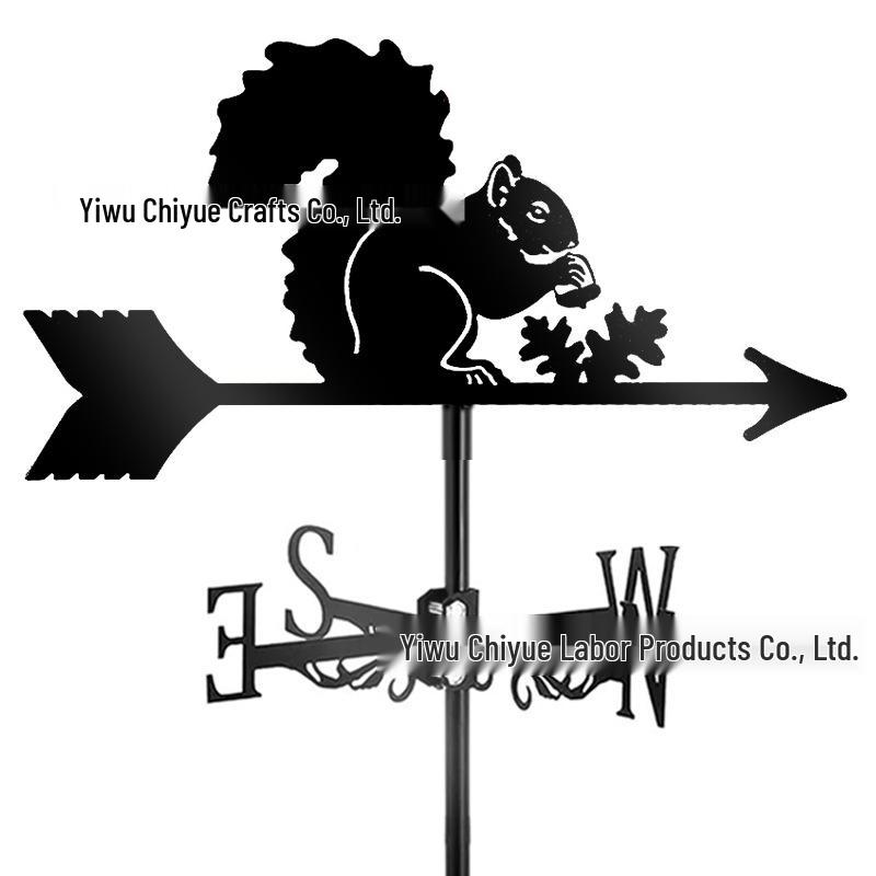 Weather Vane Ornament: Outdoor Wrought Iron Spray-Painted Roof Decoration Metal Craft