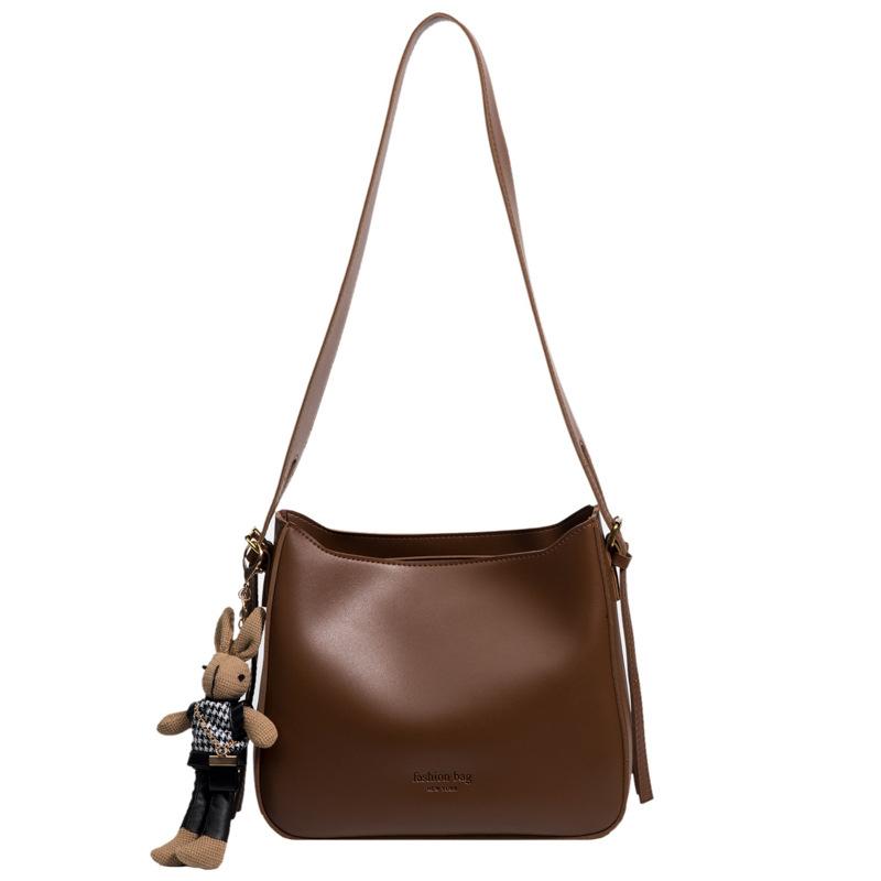 Bags with pendants New versatile women's retro single shoulder underarm fashion wide shoulder strap messenger bag