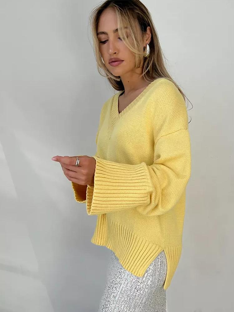 Women's Pullover Sweater with A V-neck and A Slit At The Bottom