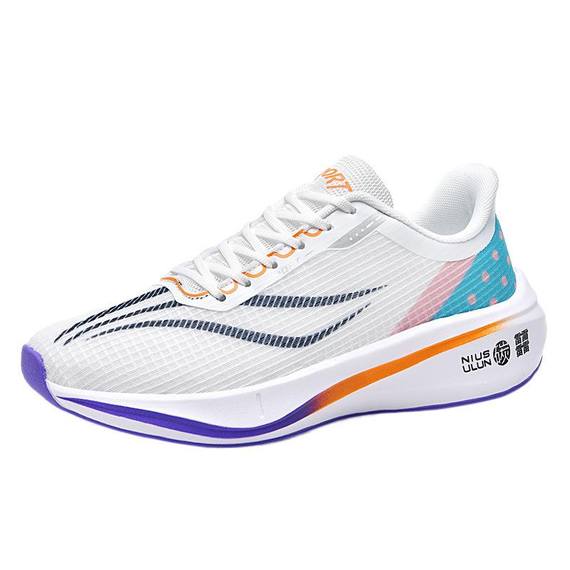 Four Seasons Breathable Flying Weaving Sneakers Men's and Women's Ultra Light Shock Absorbing Popcorn Soft Sole Travel Shoes Couple Running Shoes