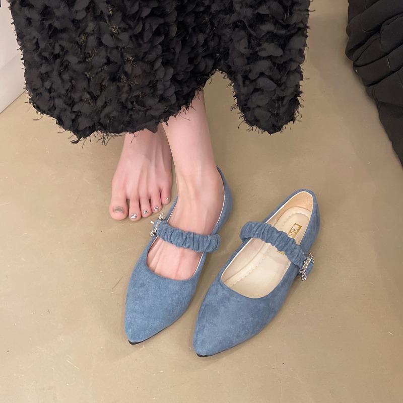 

Fashion 2025 Low Heeled Women Pumps One Word Buckle Strap Design Solid Color Female Shallow Mouth Pointed Toe Comfy Low Heeled Shoes 35 синий