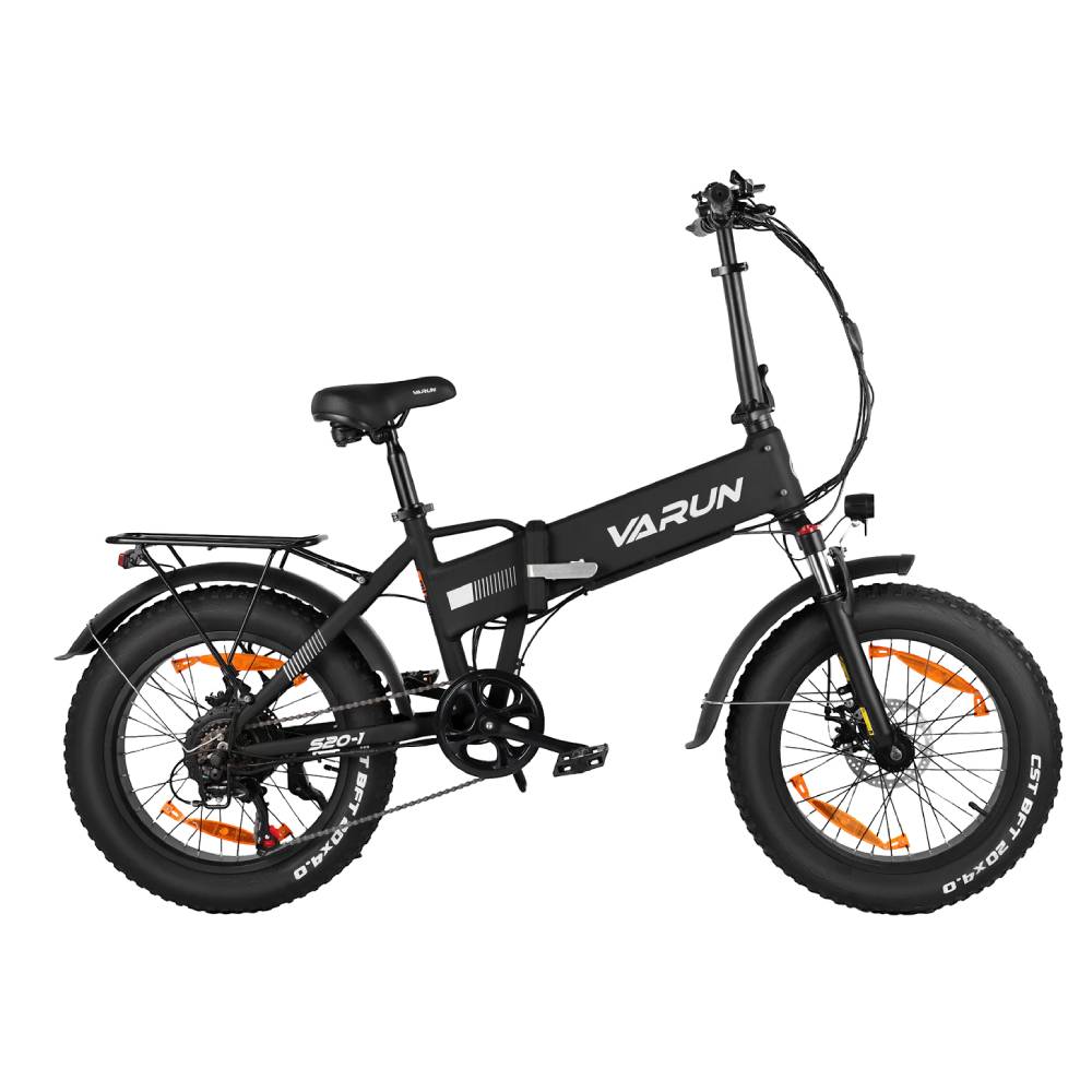 VARUN S20-1: 500W frisst Hügel. 48V13Ah hält eine Woche. 20×4" dicke Reifen haben guten Grip. Federung sorgt für sanfte Fahrt