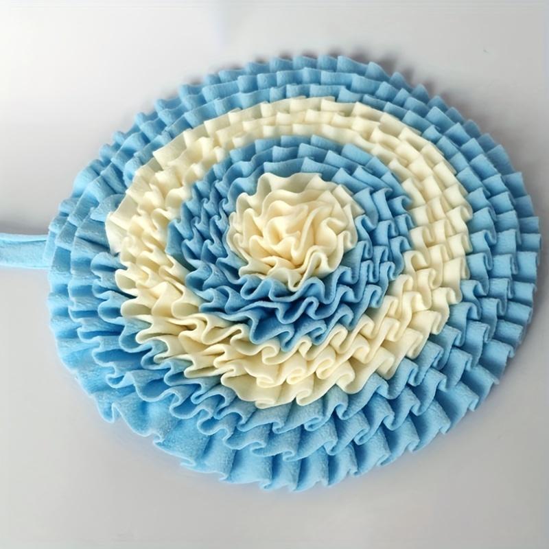 

Коврик для собак с нюхательным веществом уменьшает скуку и беспокойство, способствует медленному приему пищи и дрессировке обоняния, стимулирует мозговую деятельность собак, небольшая лежанка для собак