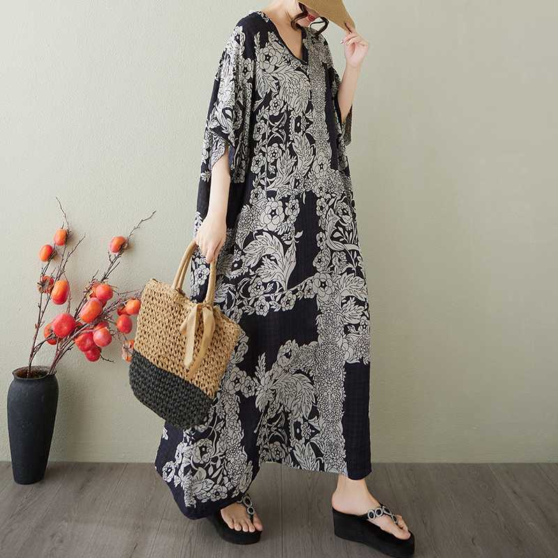 Women's Vintage Long Dress with Cotton and Linen Patterns