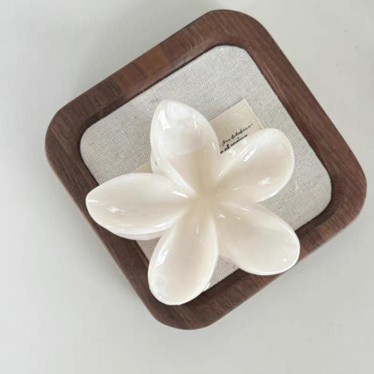 Korean Style Handmade Wave Dot Egg Flower Hair Gripper for Women