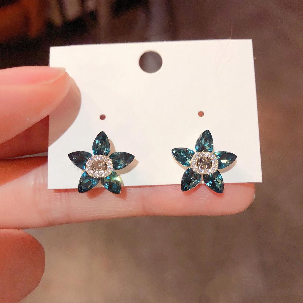 Explosive Zircon Flower Stud Earrings Women's Niche High-end Sense Light Luxury Temperament Earrings Fashion Versatile Earrings