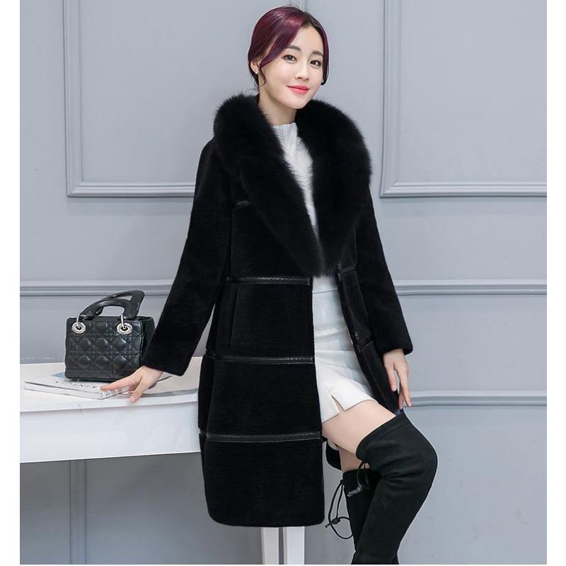 2 Herbst und Winter Damen Neuer Schafschurwolle integrierter Mantel Mittel und Lang Imitation Fuchs Pelzkragen Pelzmantel