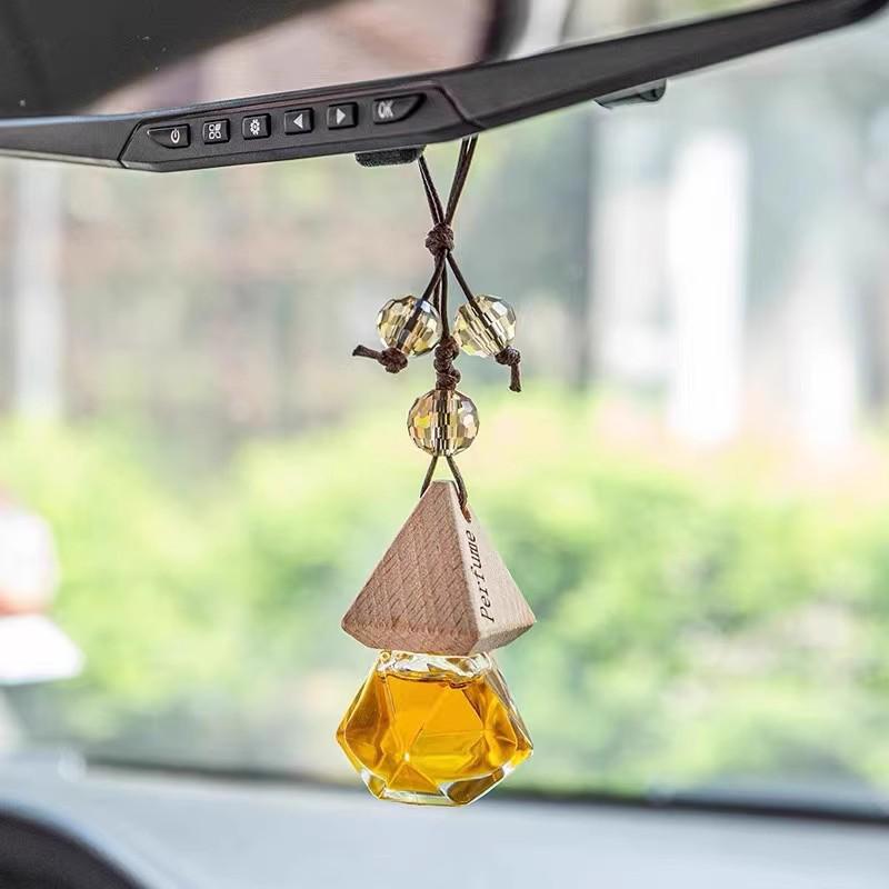 Triangle Car Freshener Pendant - Aromatherapy Hanging Ornament with Long-lasting Fragrance