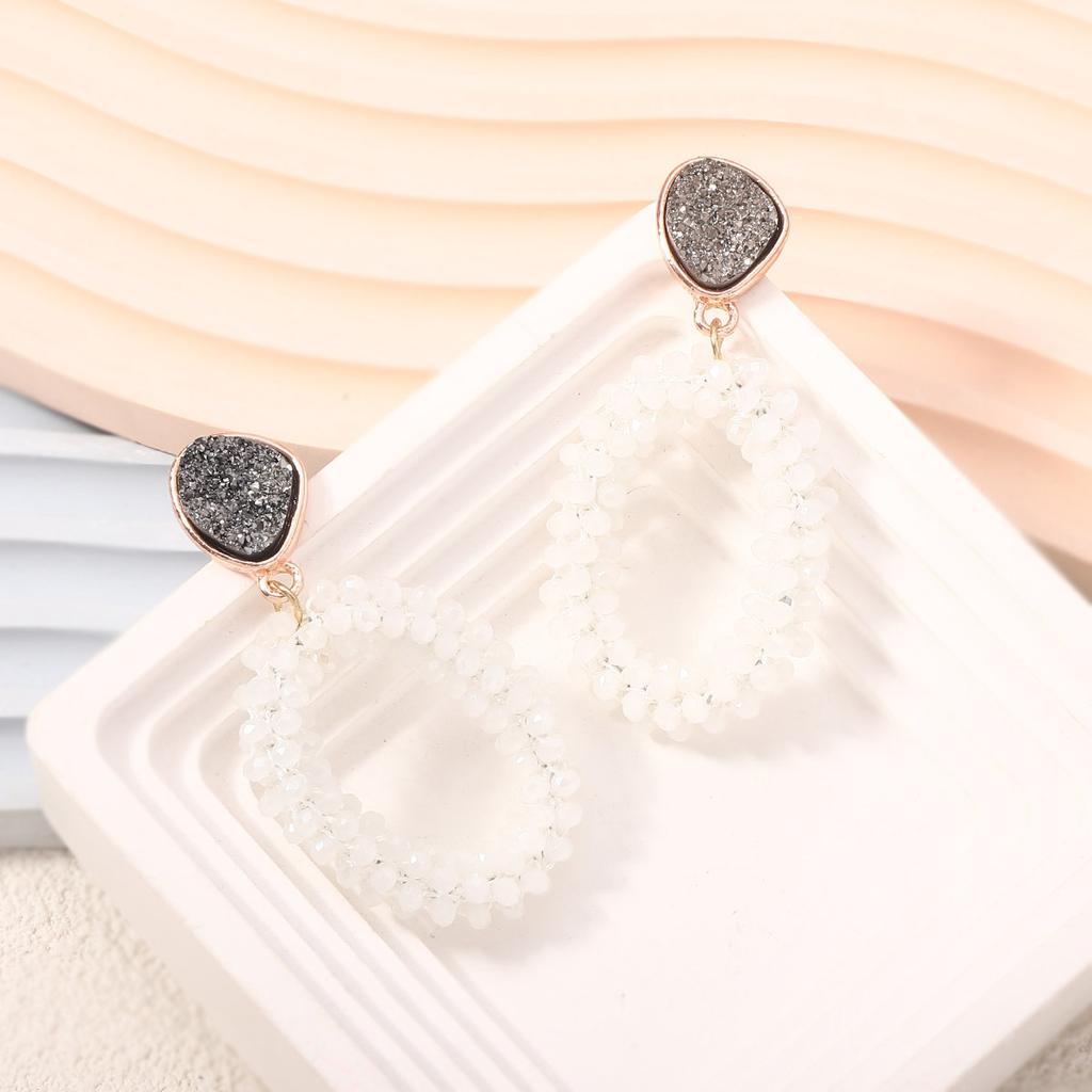 European, American Bohemian fashion and popular style handmade high-end rice beads geometric oval earrings with elegant and atmospheric temperament