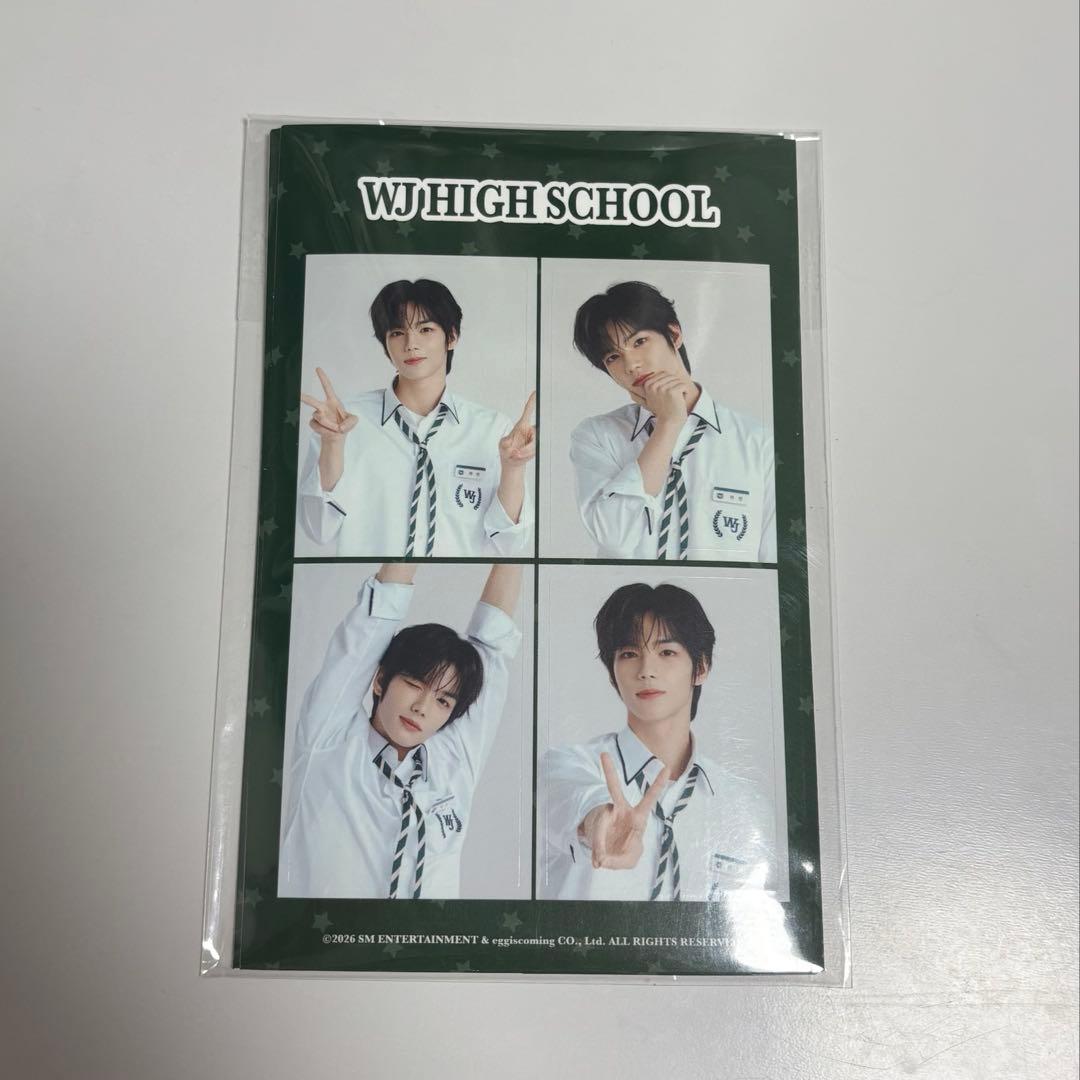 [USED] SMTR25 Korea Limited Edition MD Sticker Pop-up