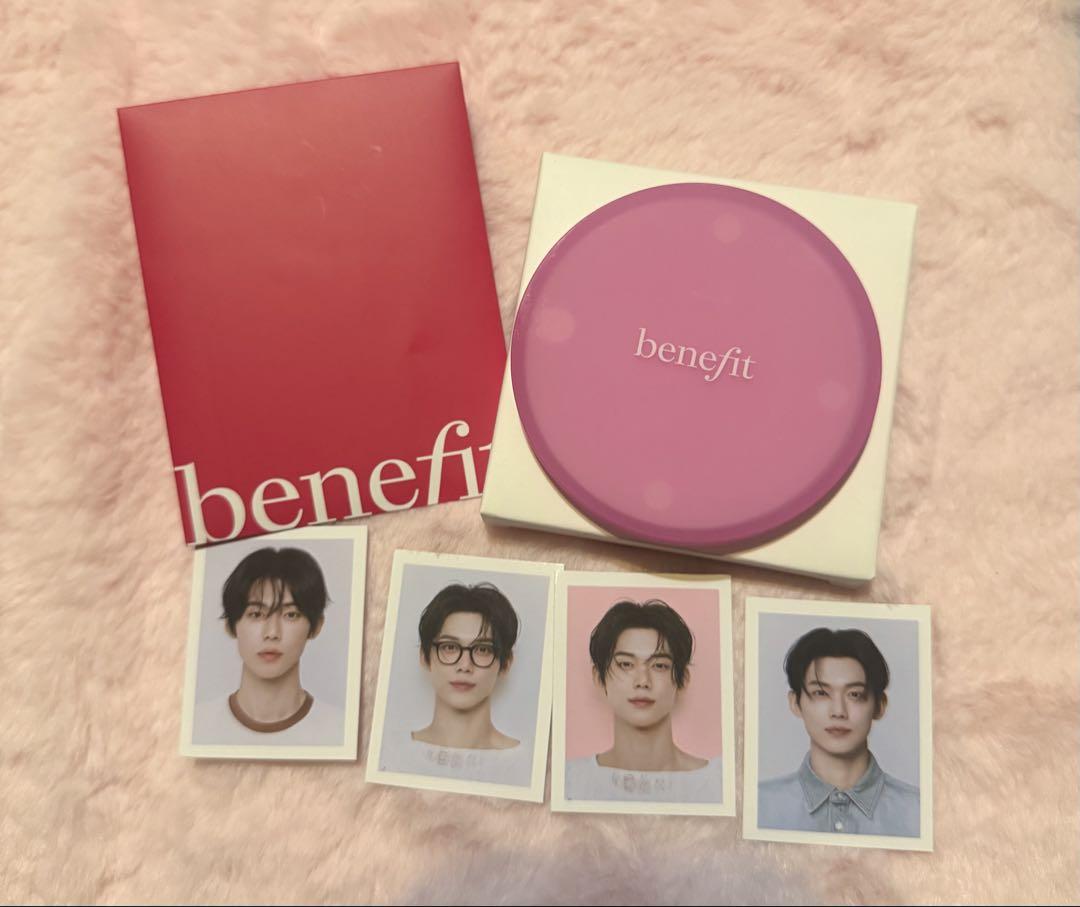 

[USED] Benefit Tint Korea Exclusive TXT Yeonjun ID Photo with Mirror