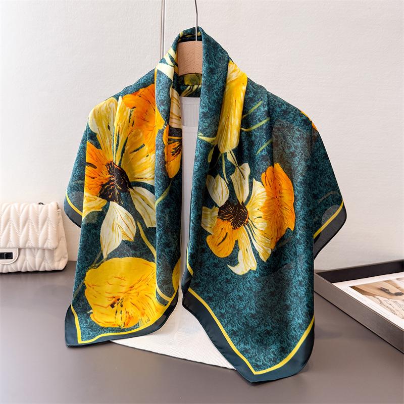 

Artistic Atmosphere Simulation Silk Printing Large Square Scarf Silk Scarf Shawl Headscarf Beach Scarf Neck Protection Scarf 90*90cm